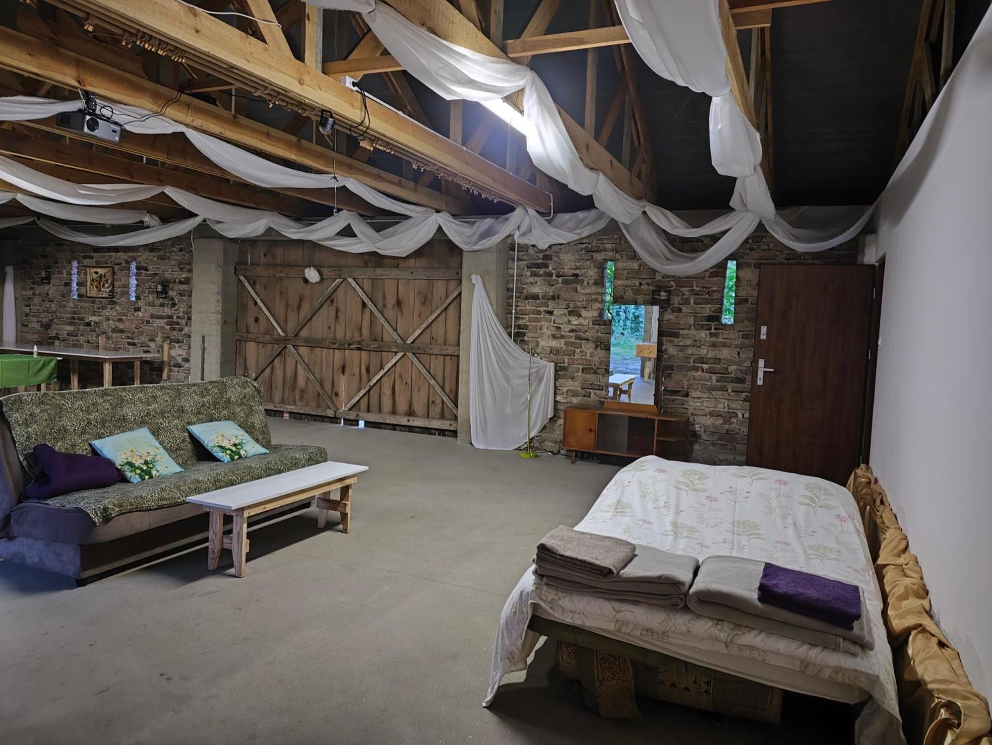 Dolistowka: Apartamenty z Jacuzzi, Ogrodem i Placem Zabaw Goniadz Exterior photo